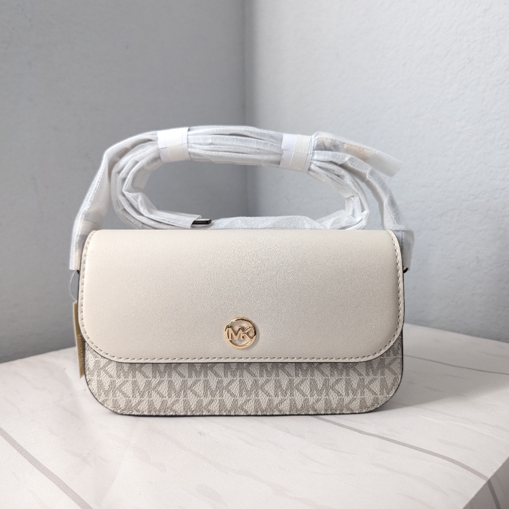 NWT Michael Kors Jet Set Travel Small Logo Crossbody Bag Light Cream